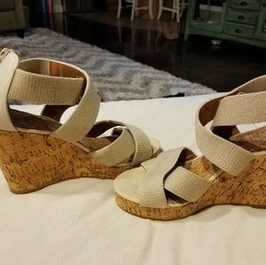 Wedge canvas sandal